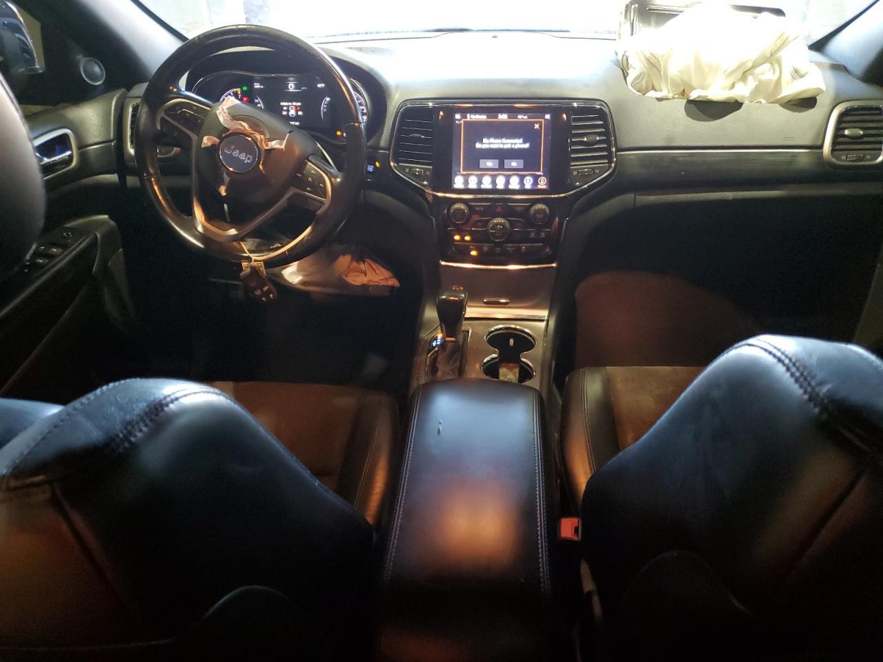 2020 Jeep Grand Cherokee Laredo - zdjęcie 8