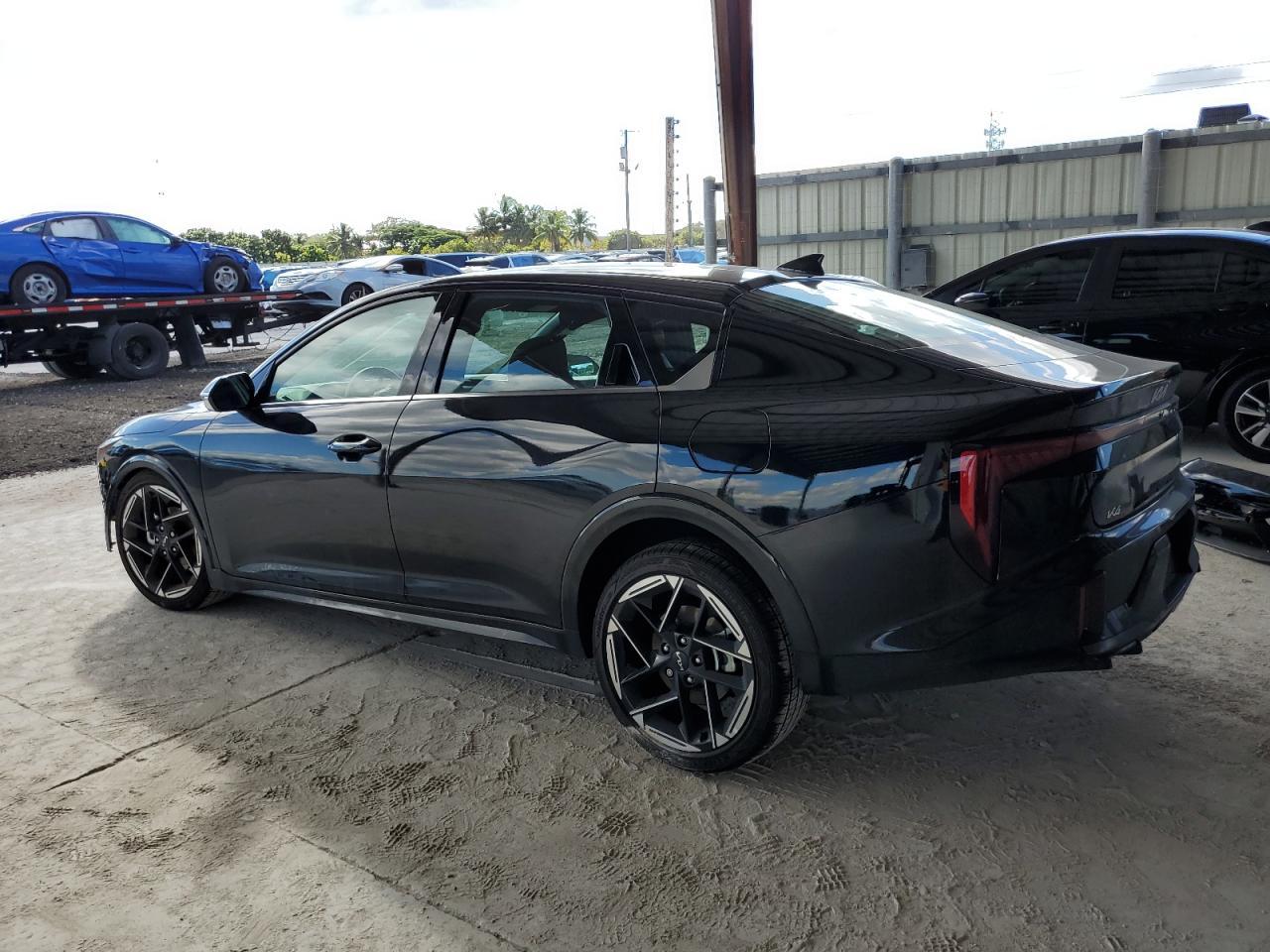 2025 Kia K4 - zdjęcie 2