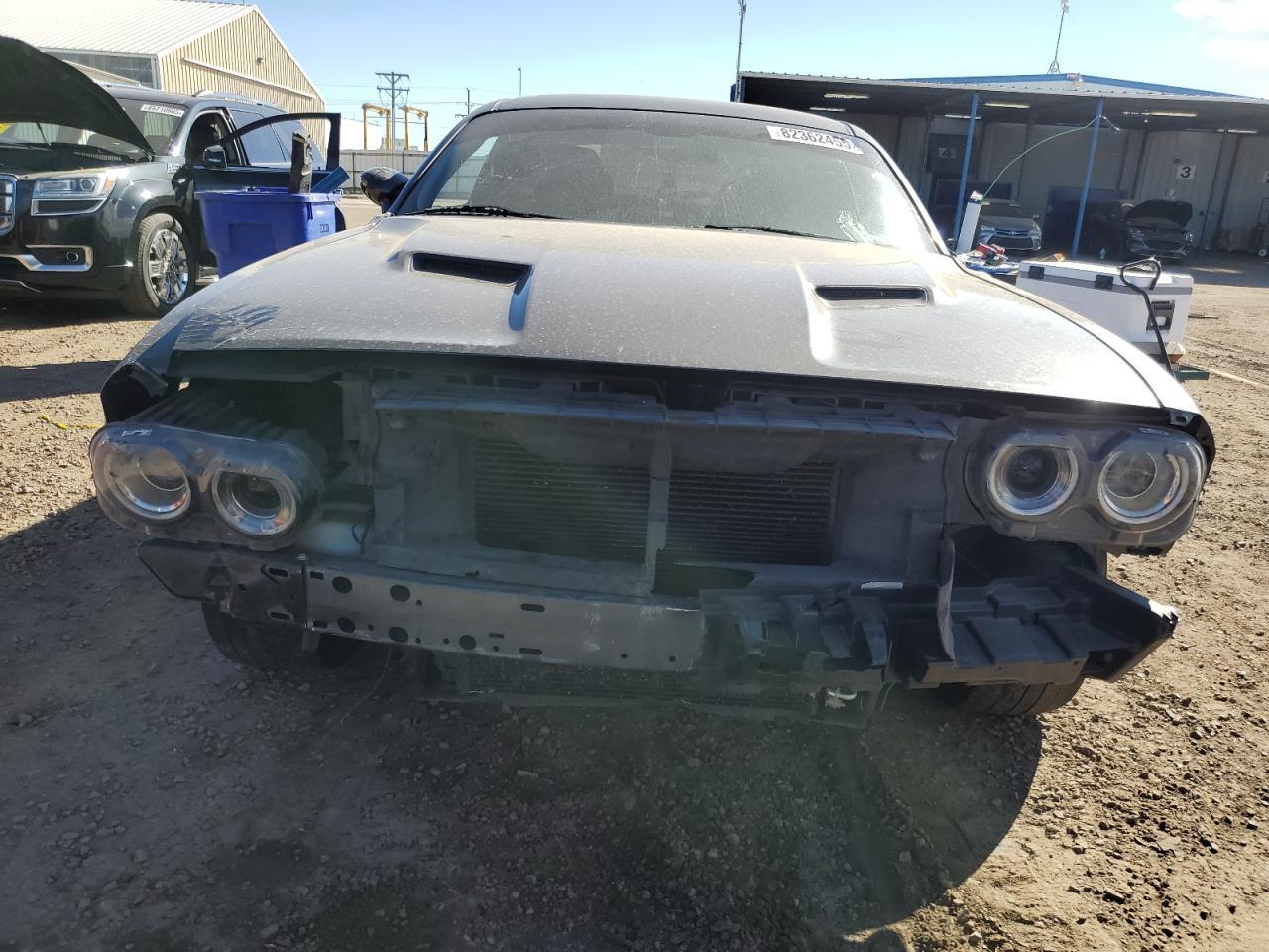 2019 Dodge Challenger - zdjęcie 5