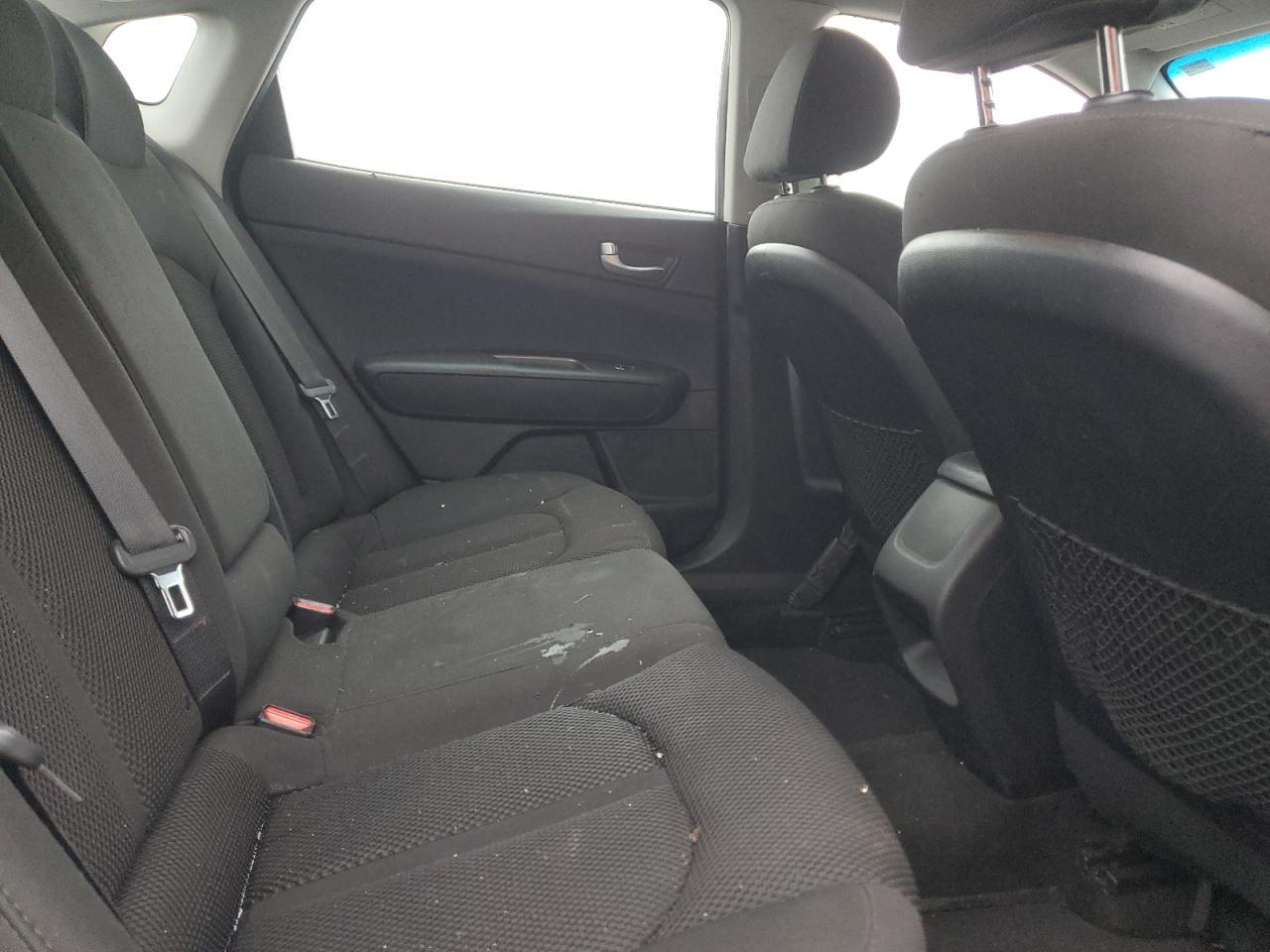 2020 Kia Optima - zdjęcie 10