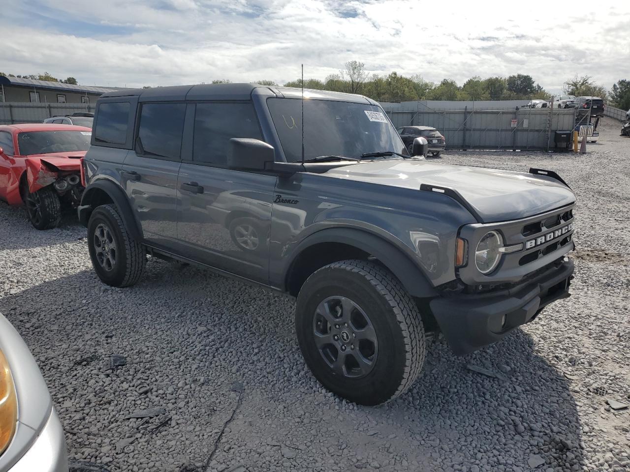2024 Ford Bronco Big Bend - zdjęcie 4