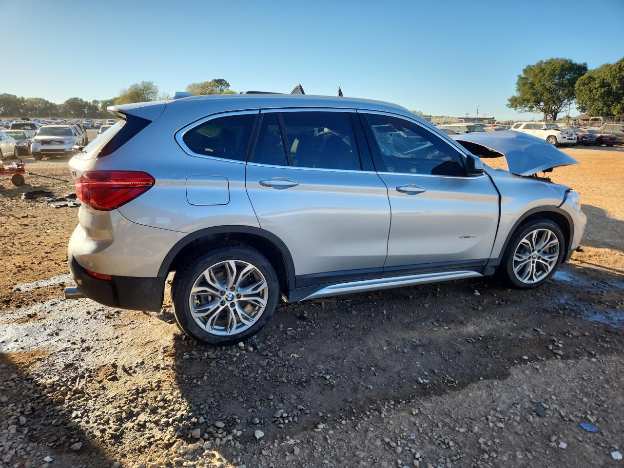2017 BMW X1 Sdrive28I - zdjęcie 3