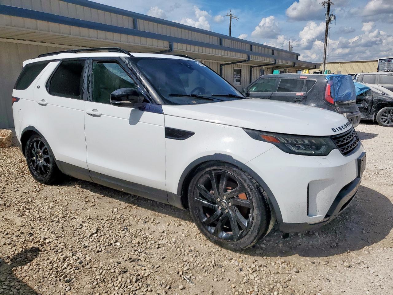 2017 Land Rover Discovery Hse Luxury - zdjęcie 4