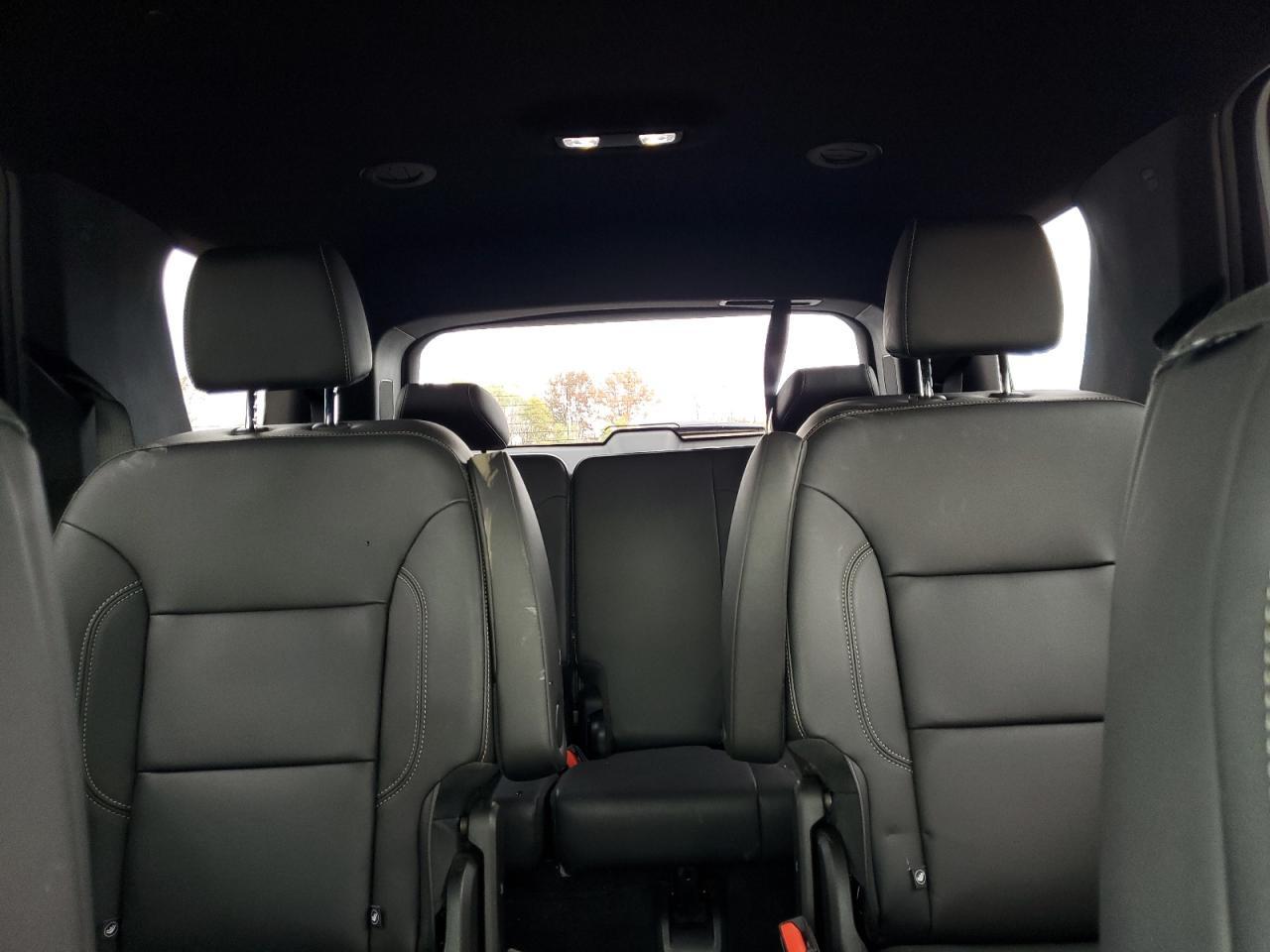 2023 Chevrolet Traverse - zdjęcie 10