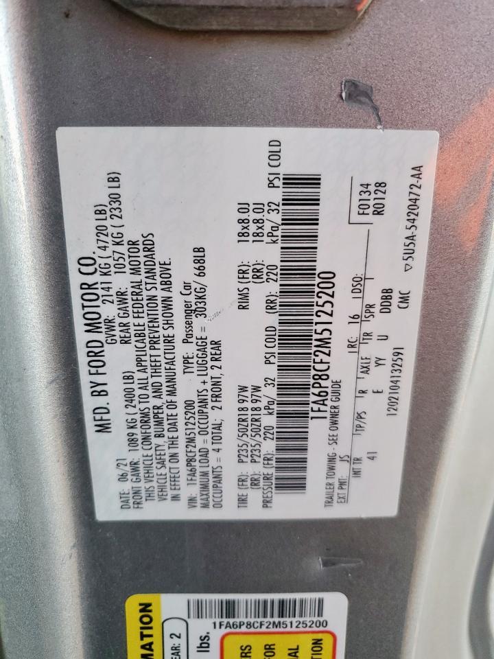 2021 Ford Mustang - zdjęcie 12