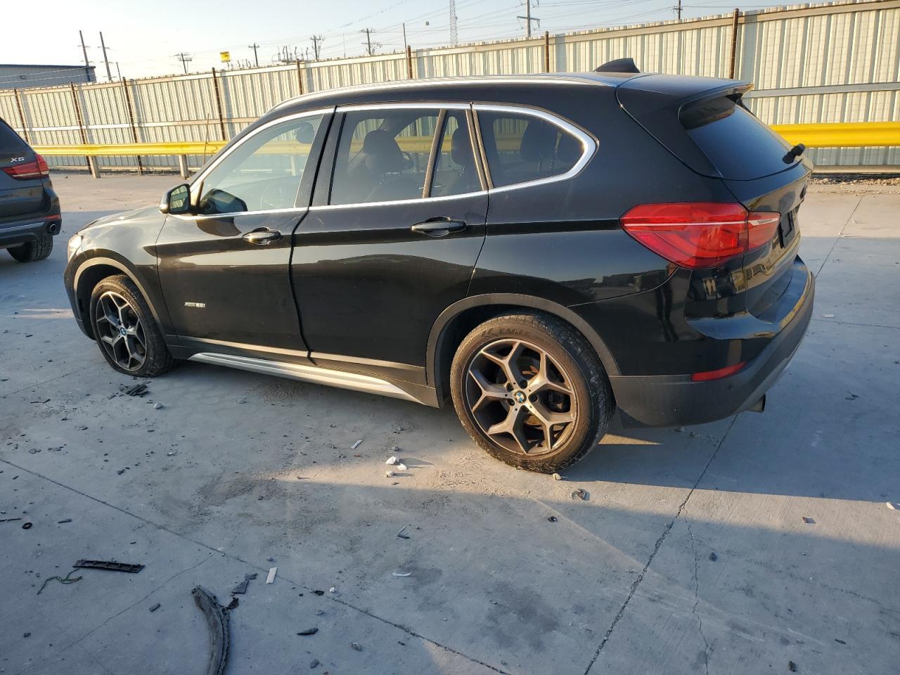2017 BMW X1 - zdjęcie 2