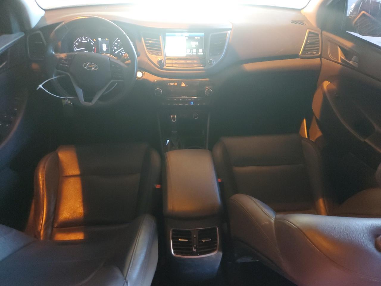 2016 Hyundai Tucson Limited - zdjęcie 8