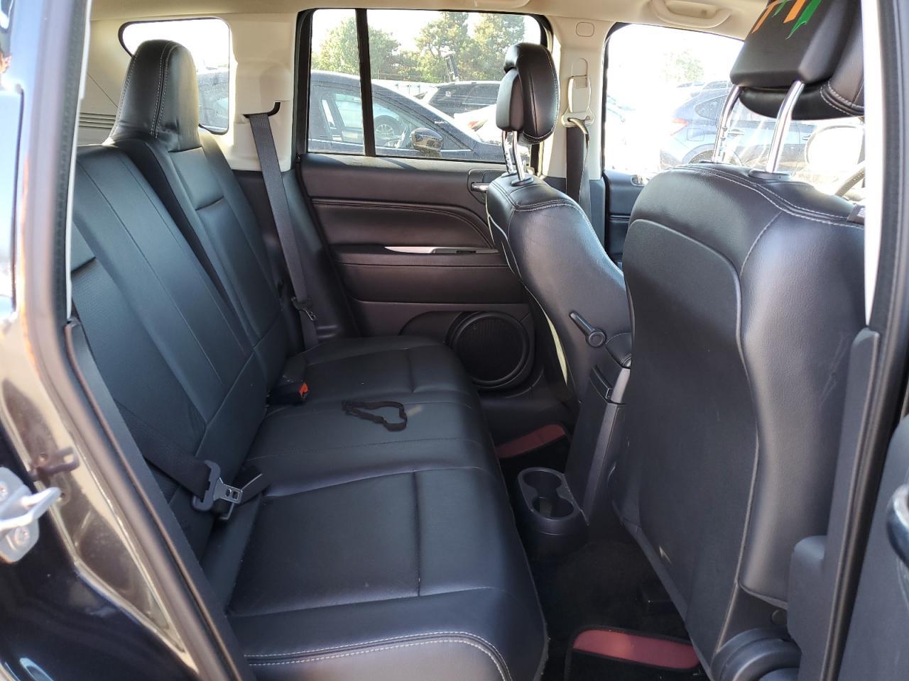 2016 Jeep Compass - zdjęcie 11