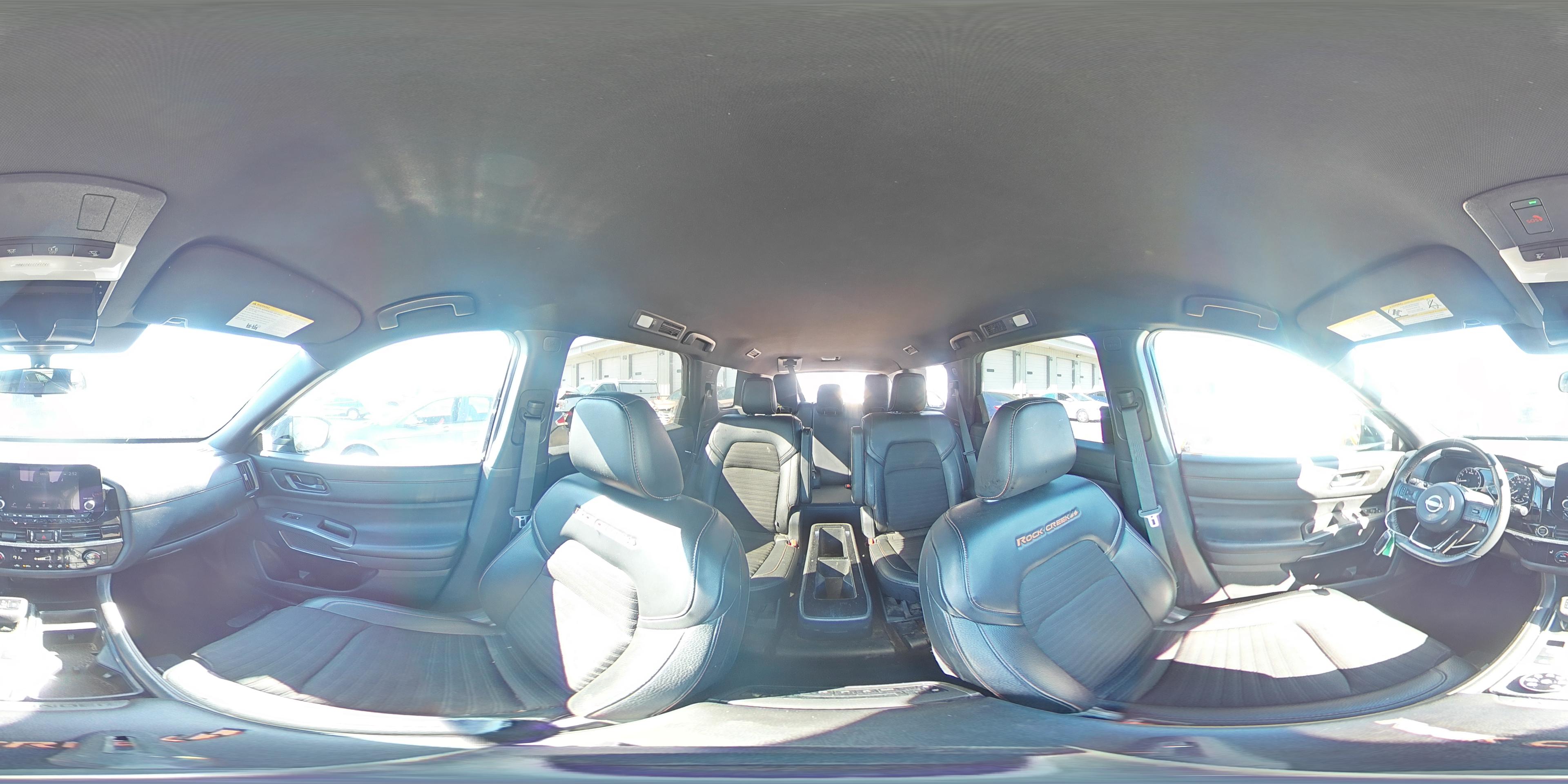 2024 Nissan Pathfinder - zdjęcie 15