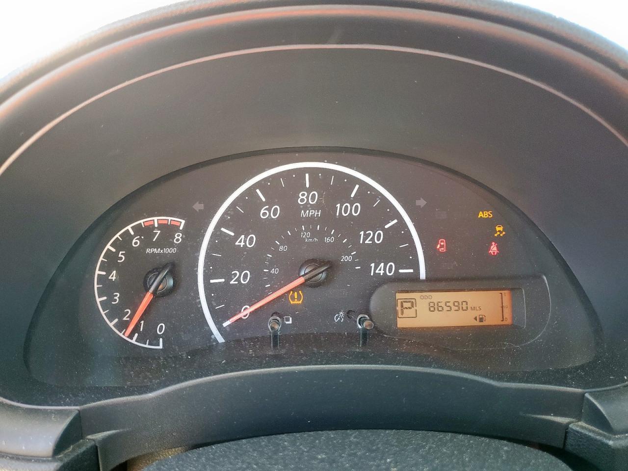 2016 Nissan Versa S - zdjęcie 9