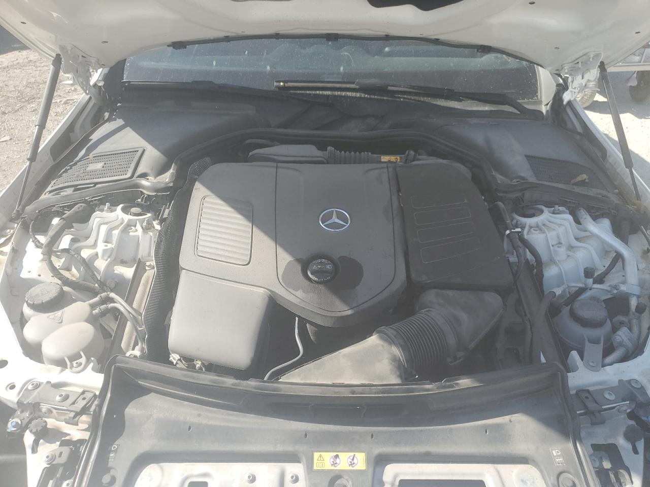 2023 Mercedes-Benz C 300 - zdjęcie 11