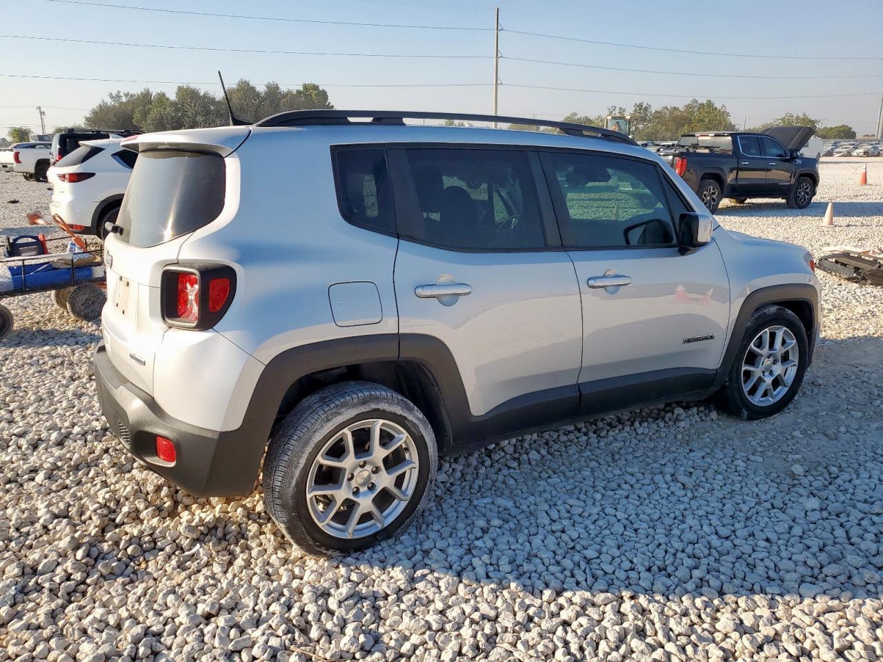 2020 Jeep Renegade - zdjęcie 3