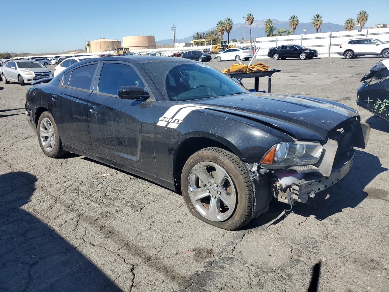2014 Dodge Charger Sxt - zdjęcie 4