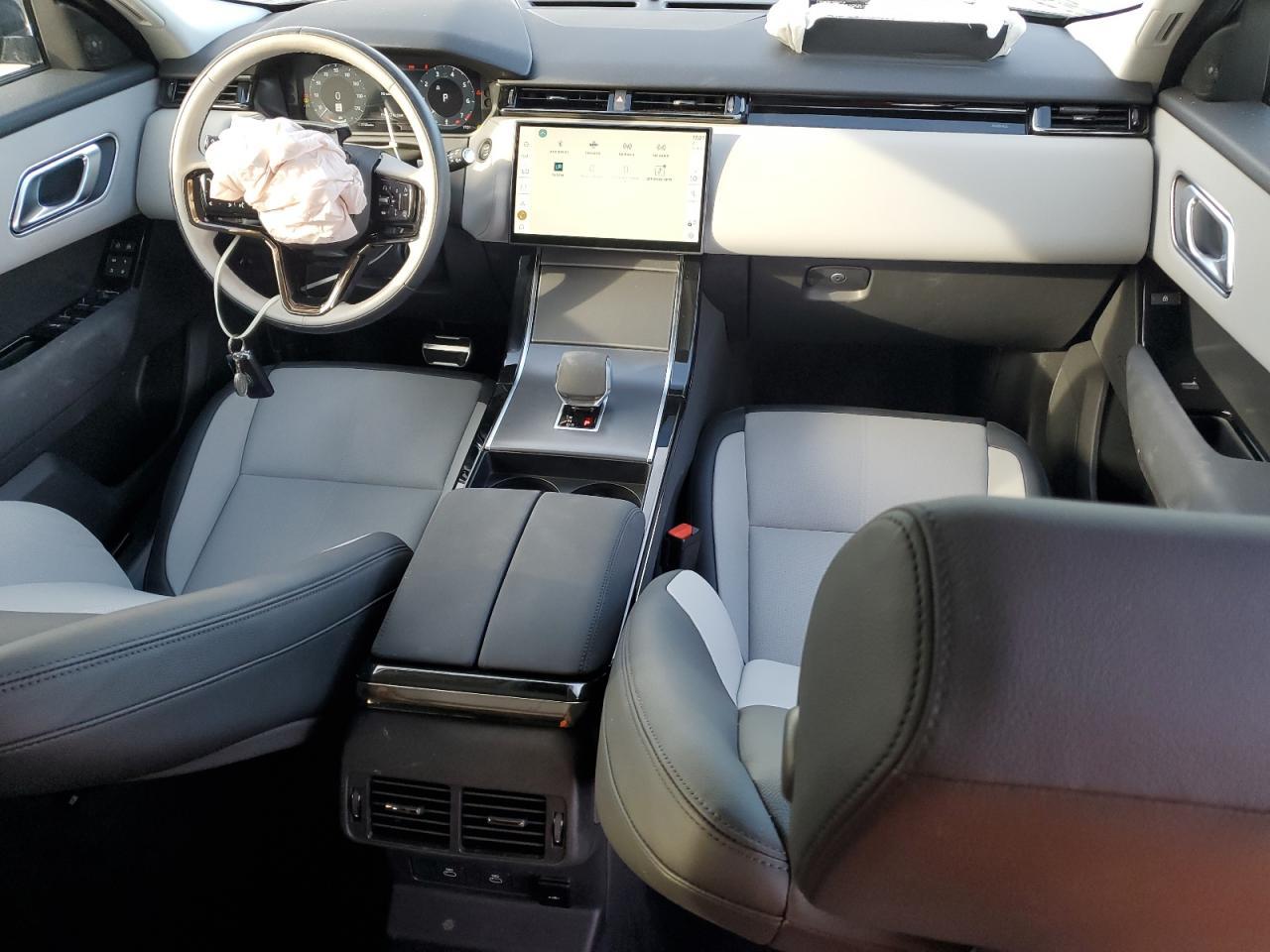 2025 Land Rover Range Rover Velar - zdjęcie 8