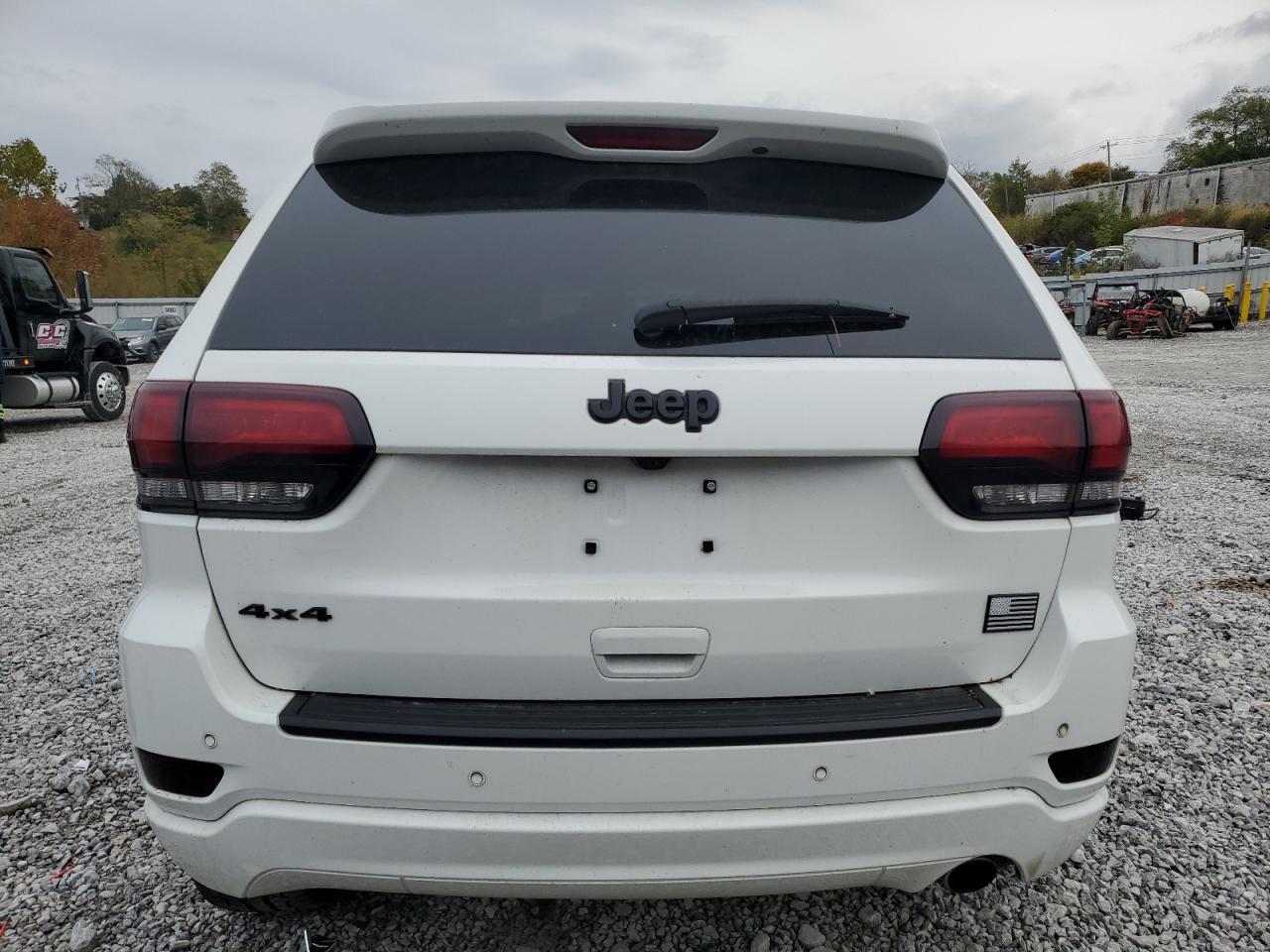 2020 Jeep Grand Cherokee Laredo - zdjęcie 6