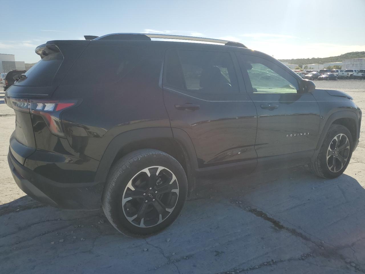 2025 Chevrolet Equinox - zdjęcie 3