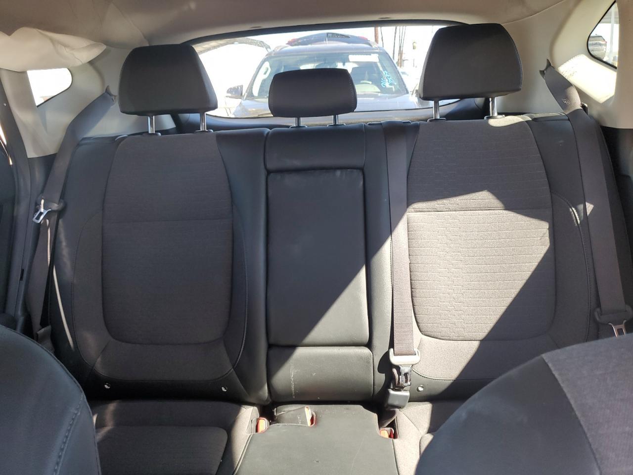 2022 Kia Seltos - zdjęcie 10