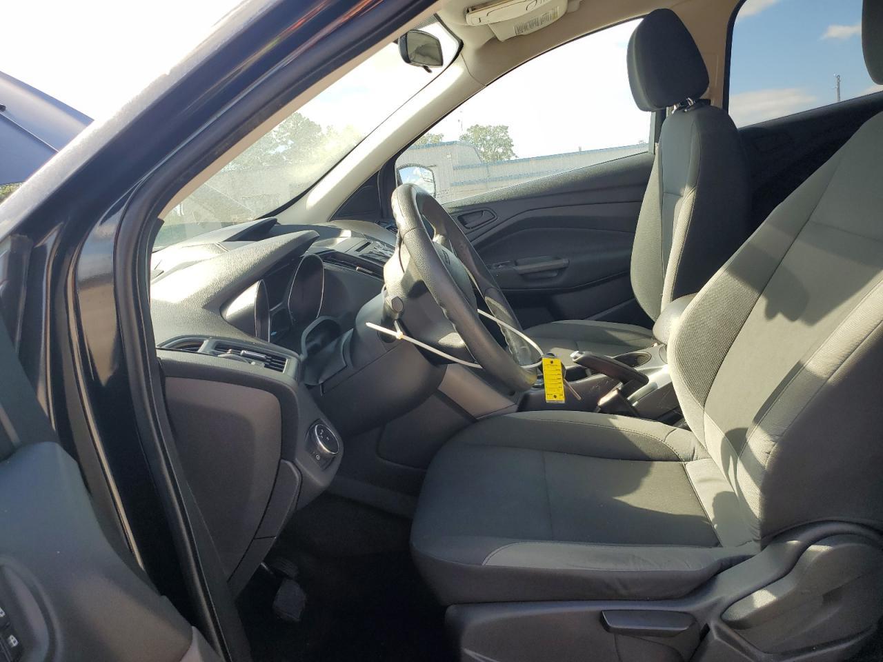 2013 Ford Escape S - zdjęcie 7