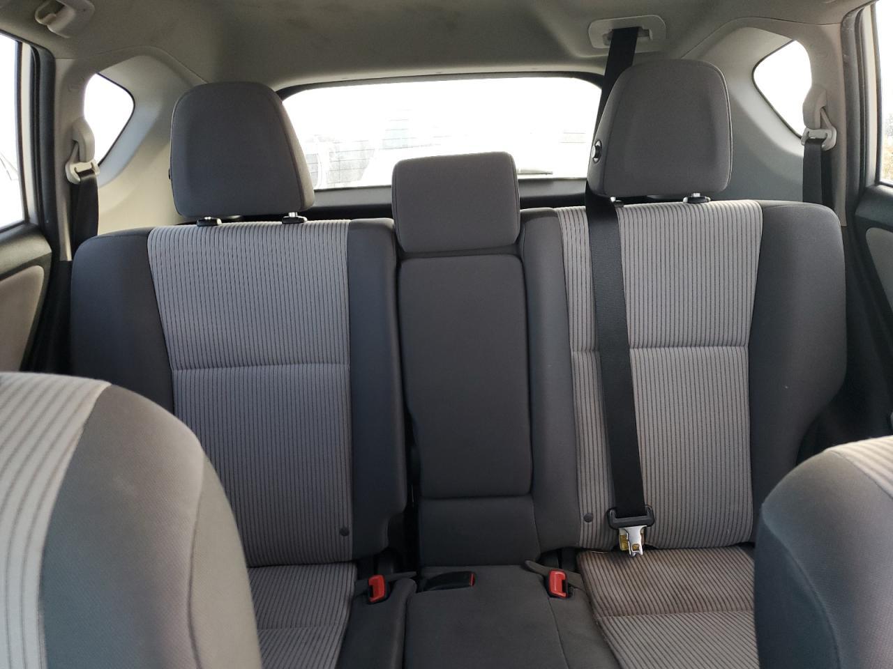 2015 Toyota RAV 4 - zdjęcie 10