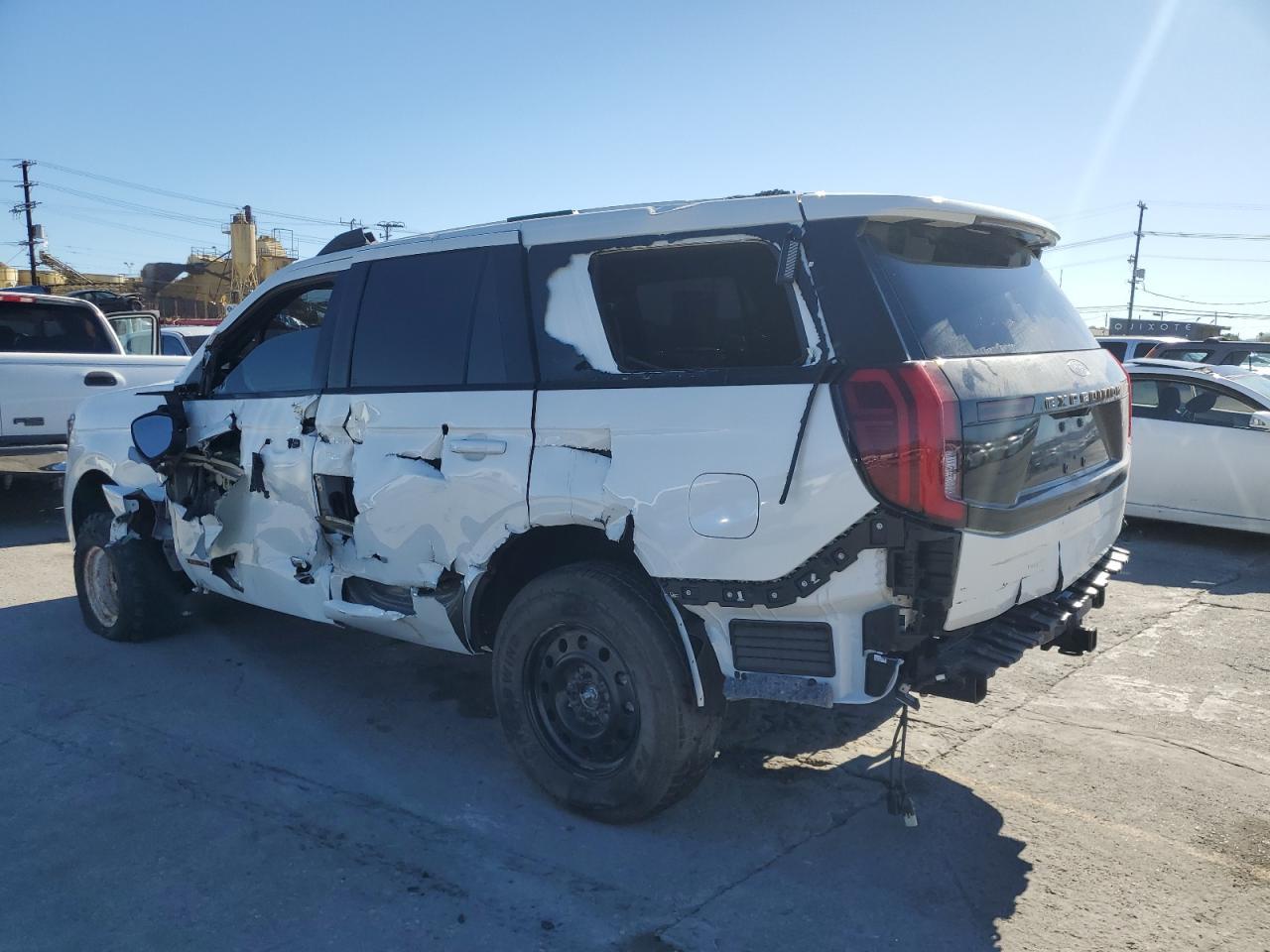 2025 Ford Expedition Tremor - zdjęcie 2