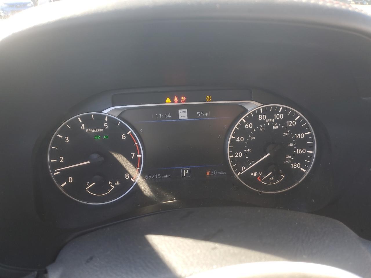 2023 Nissan Altima Sr - zdjęcie 9