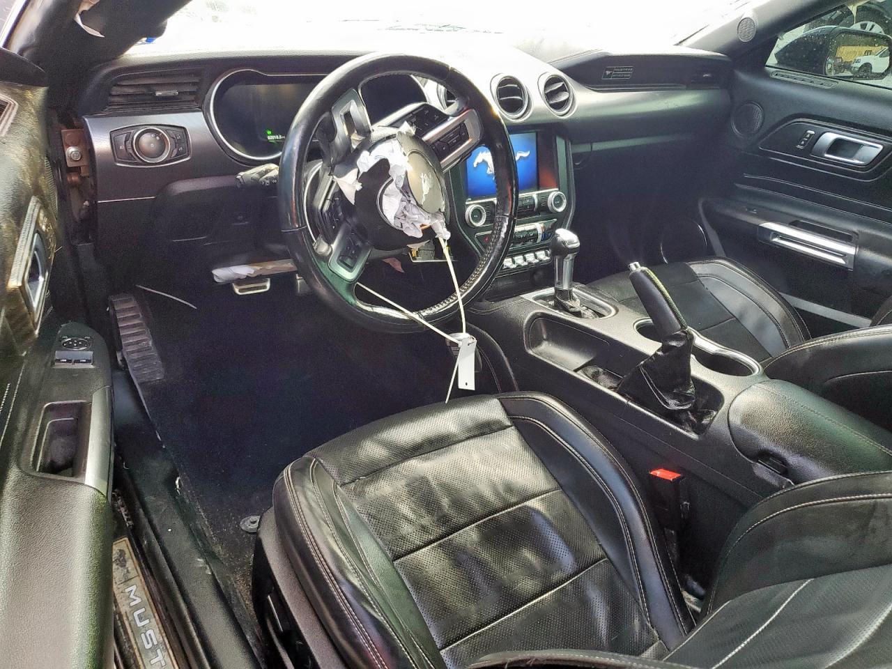 2020 Ford Mustang Gt - zdjęcie 8