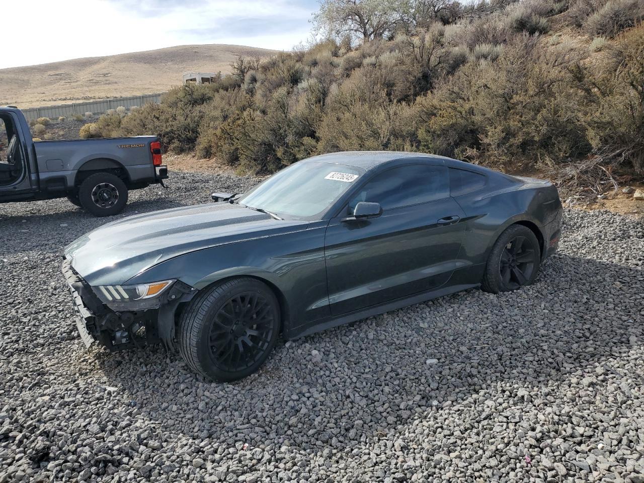 2015 Ford Mustang - zdjęcie główne