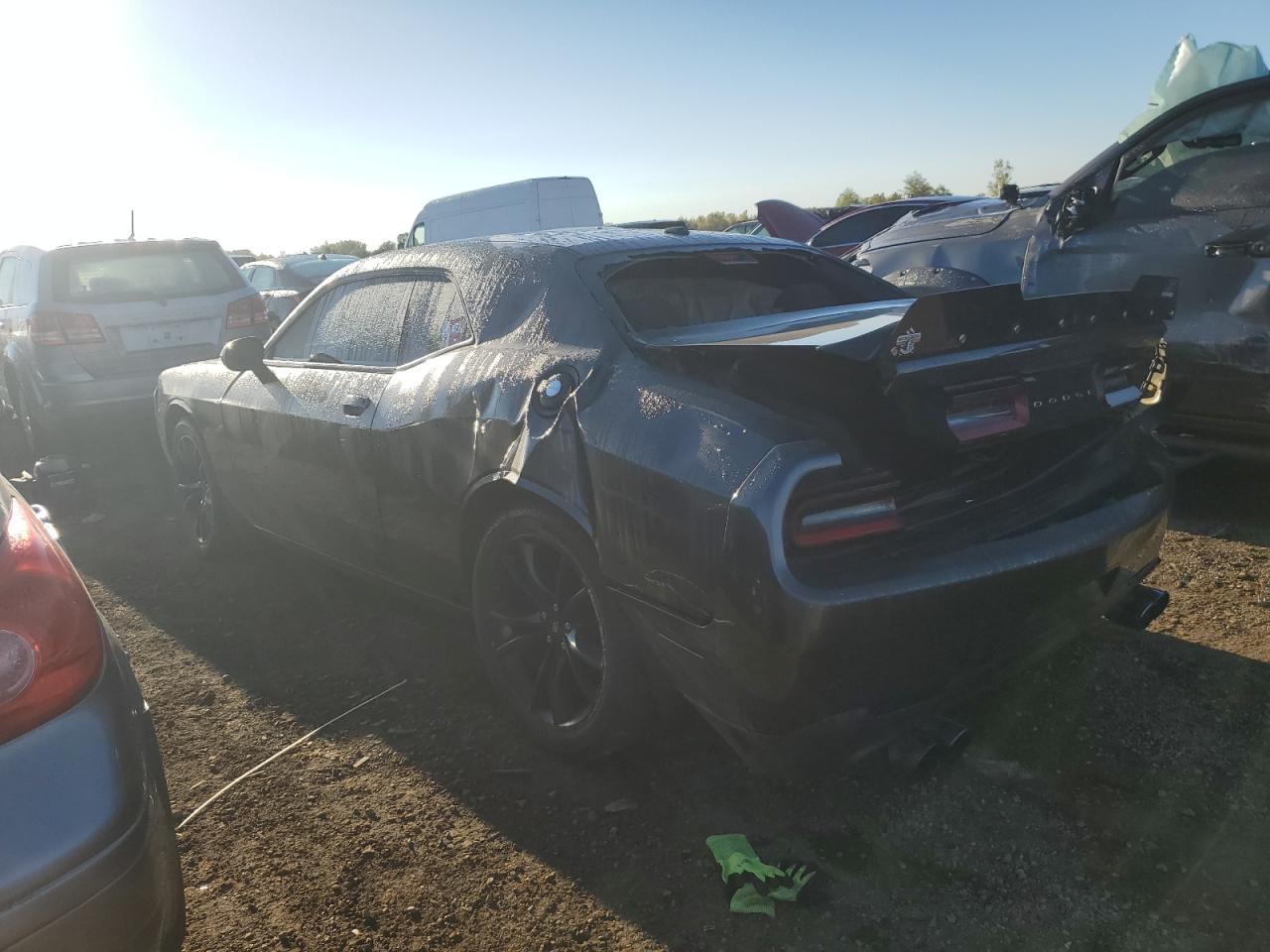 2017 Dodge Challenger - zdjęcie 2