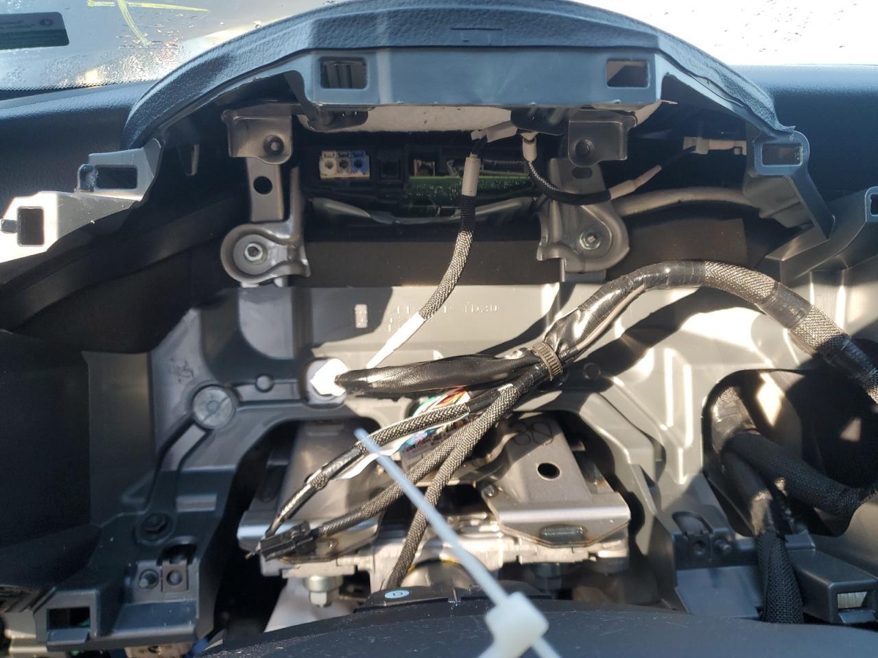 2021 Lexus Is 300 Premium - zdjęcie 9