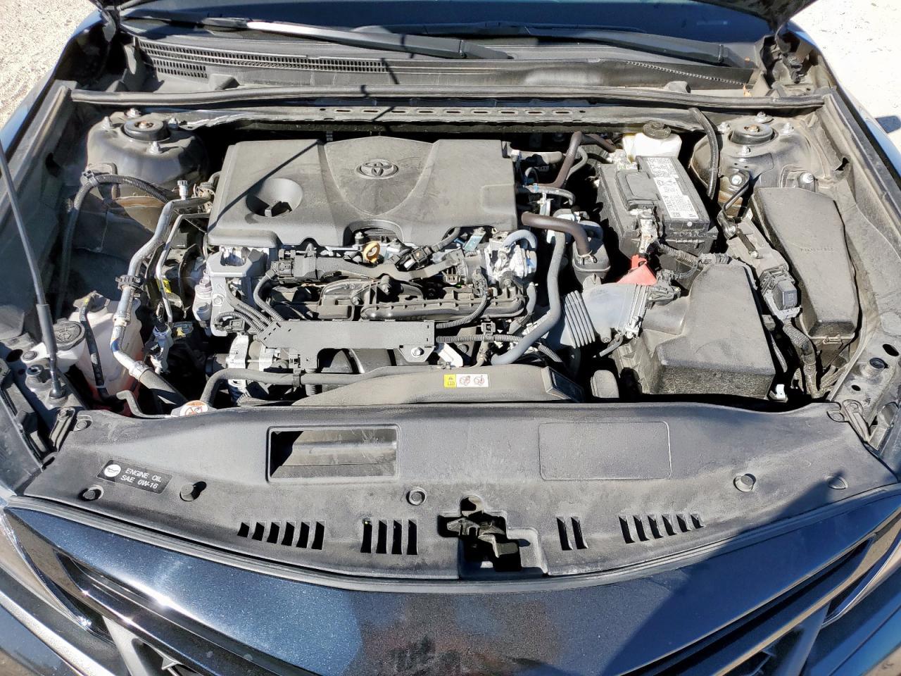 2024 Toyota Camry - zdjęcie 11