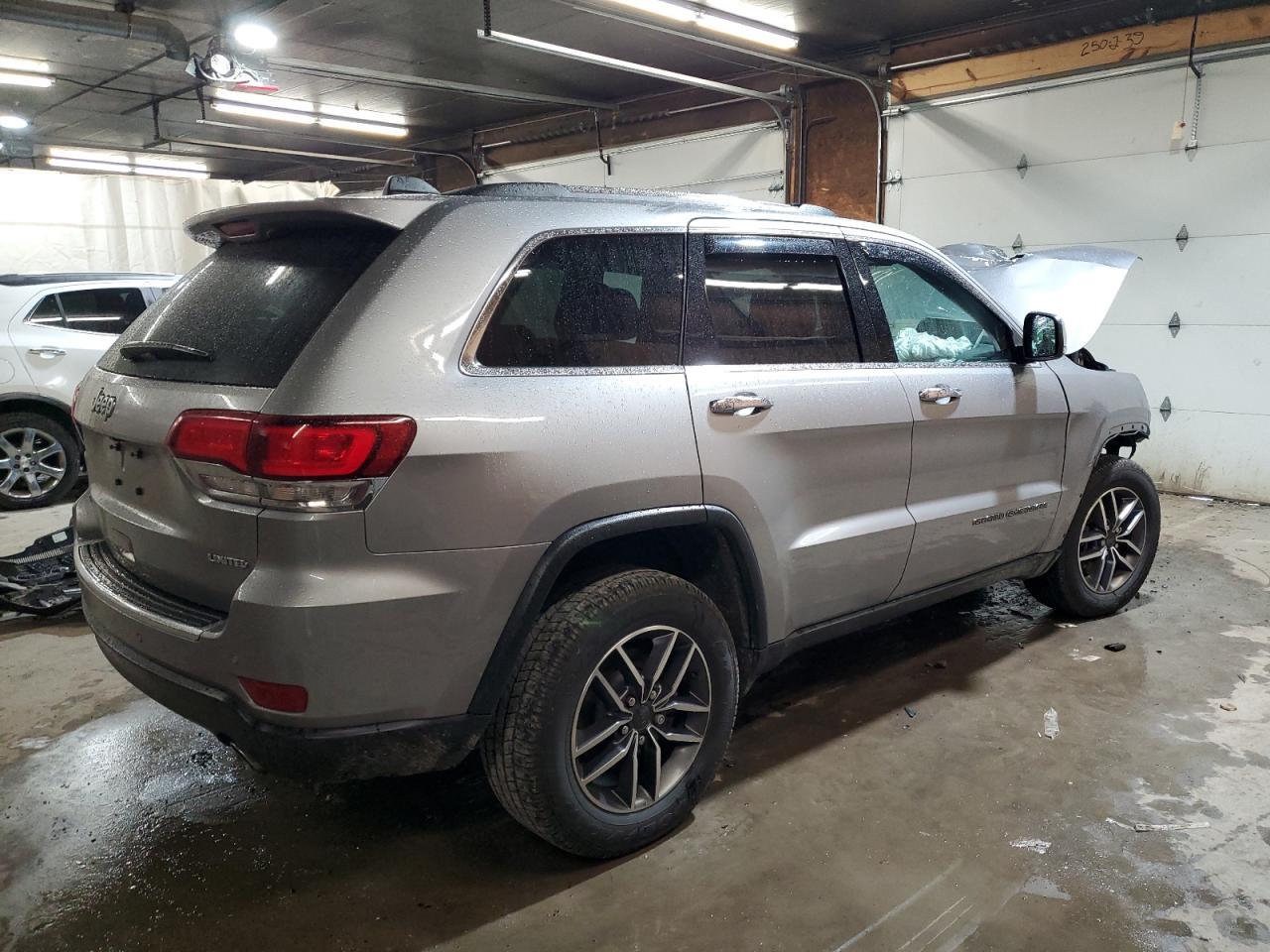 2021 Jeep Grand Cherokee - zdjęcie 3