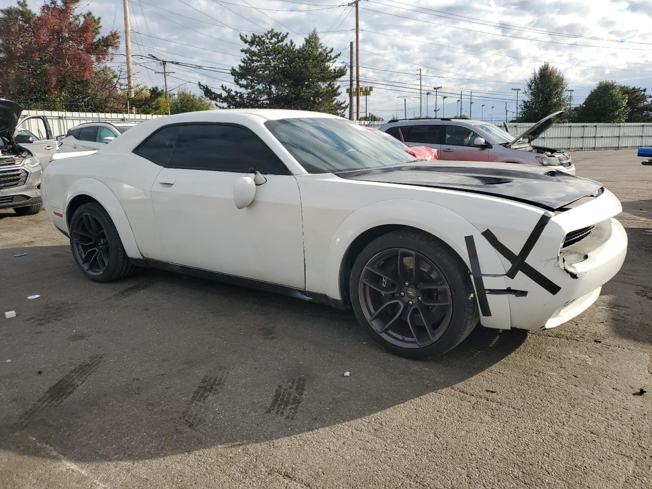 2021 Dodge Challenger Sxt - zdjęcie 4