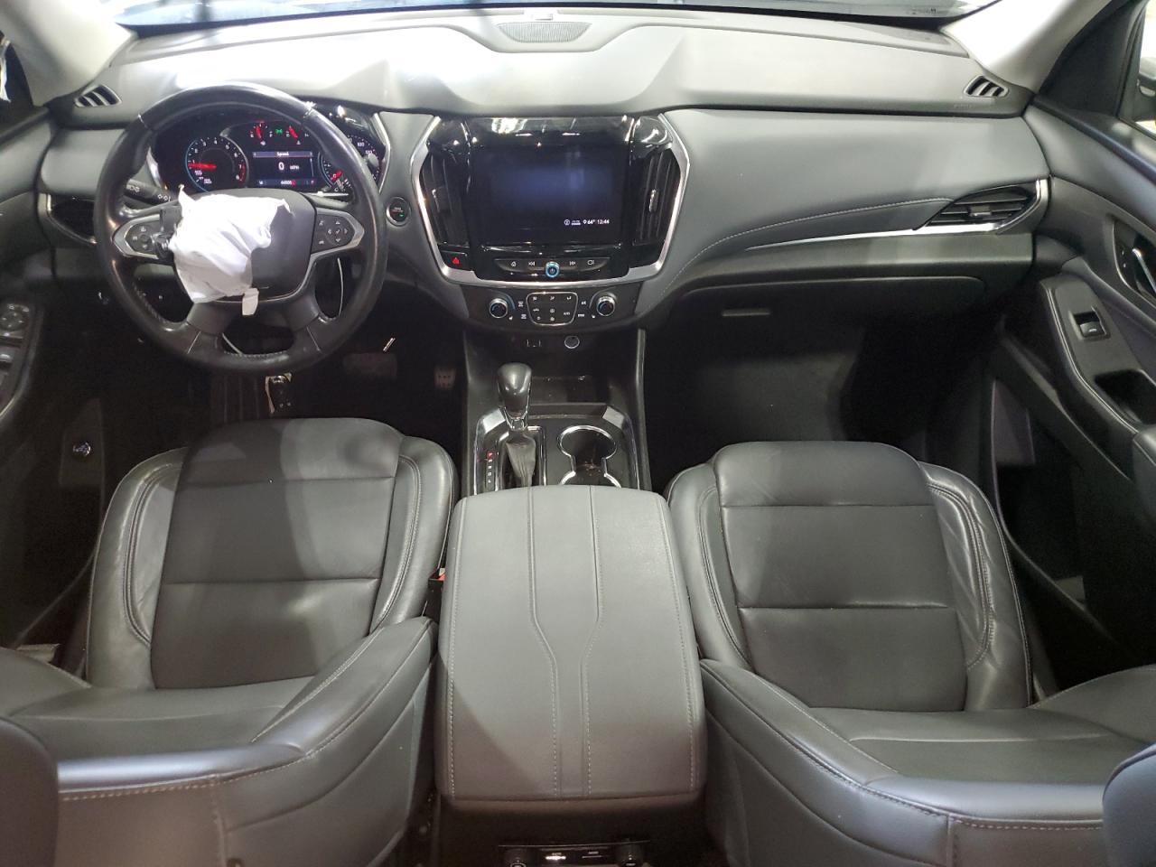2021 Chevrolet Traverse Lt - zdjęcie 8