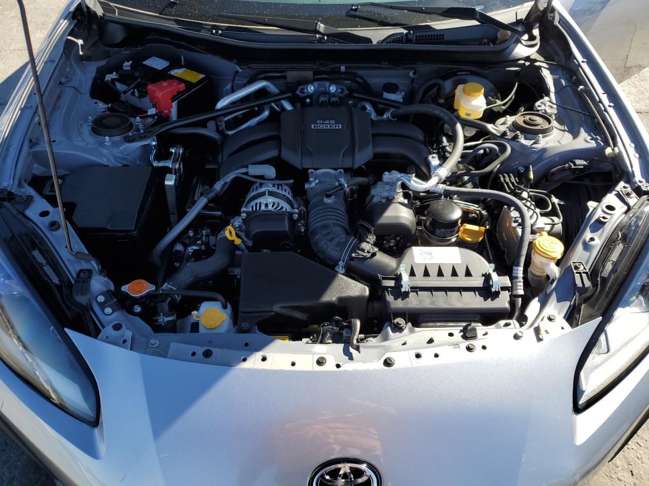 2024 Toyota Gr 86 Premium - zdjęcie 11