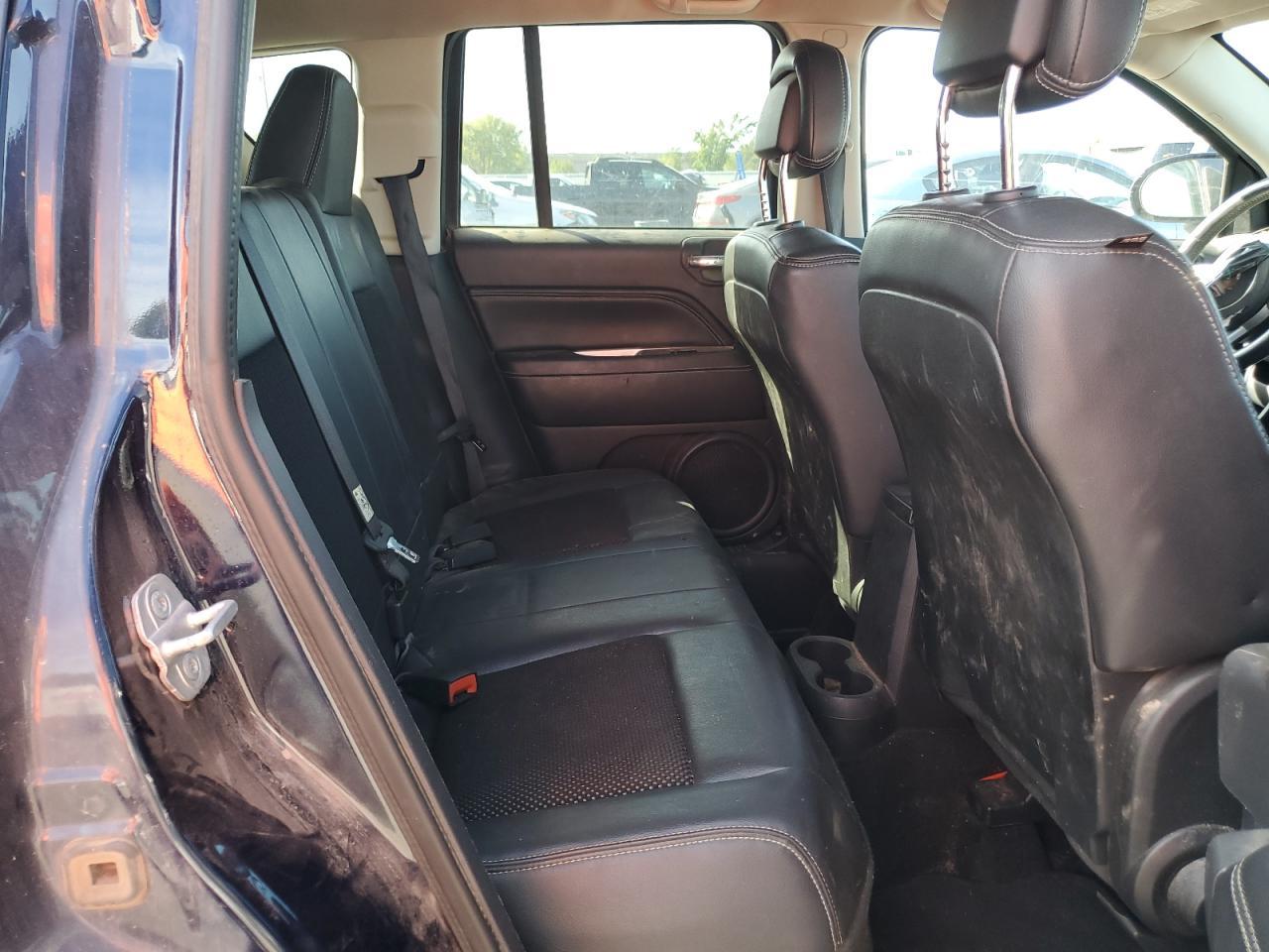 2014 Jeep Compass Latitude - zdjęcie 10