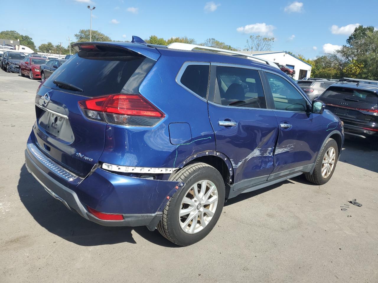 2017 Nissan Rogue Sv - zdjęcie 3