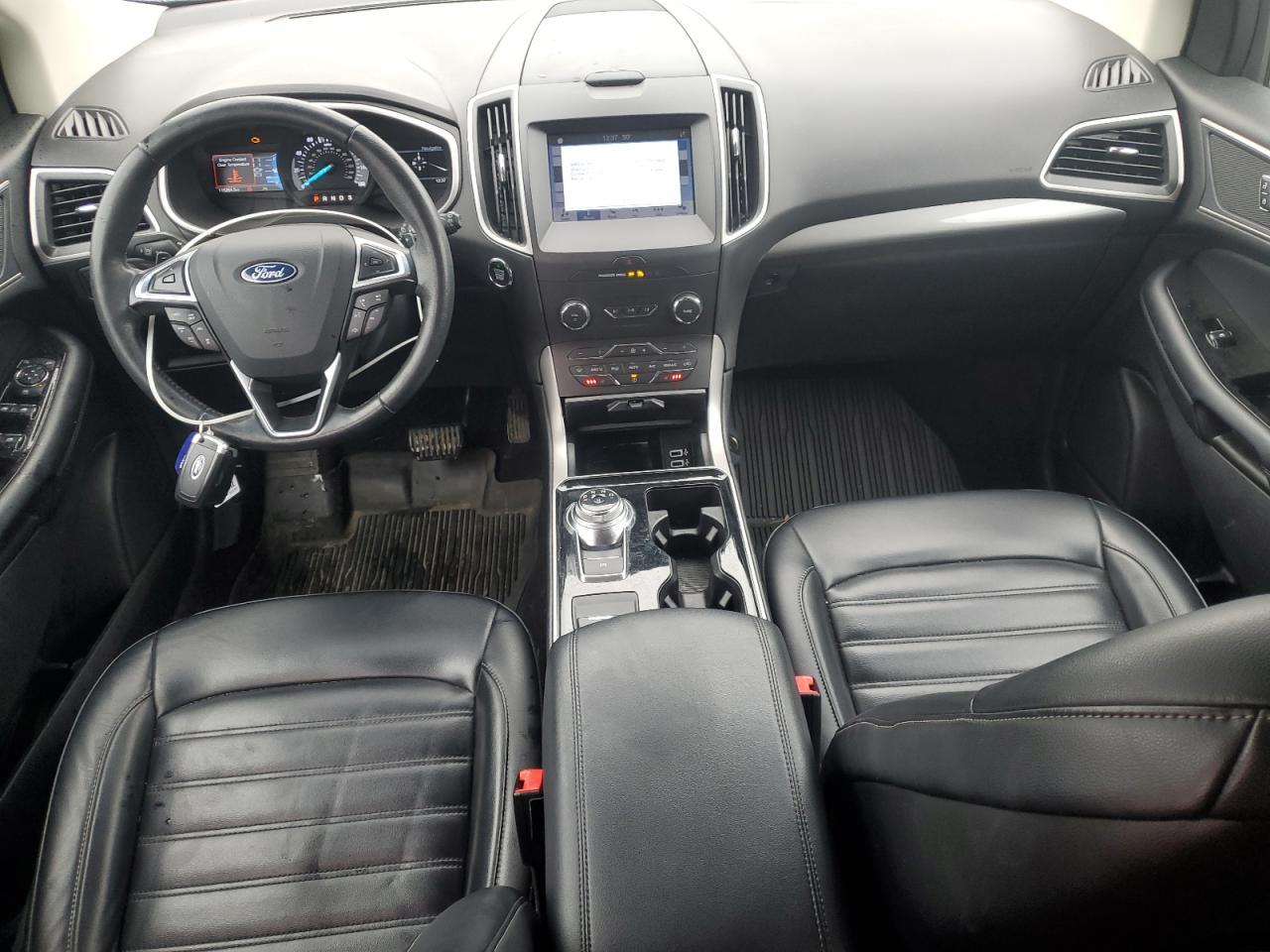 2019 Ford Edge - zdjęcie 8