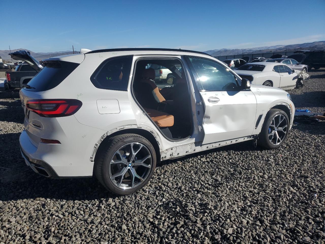 2021 BMW X5 - zdjęcie 3