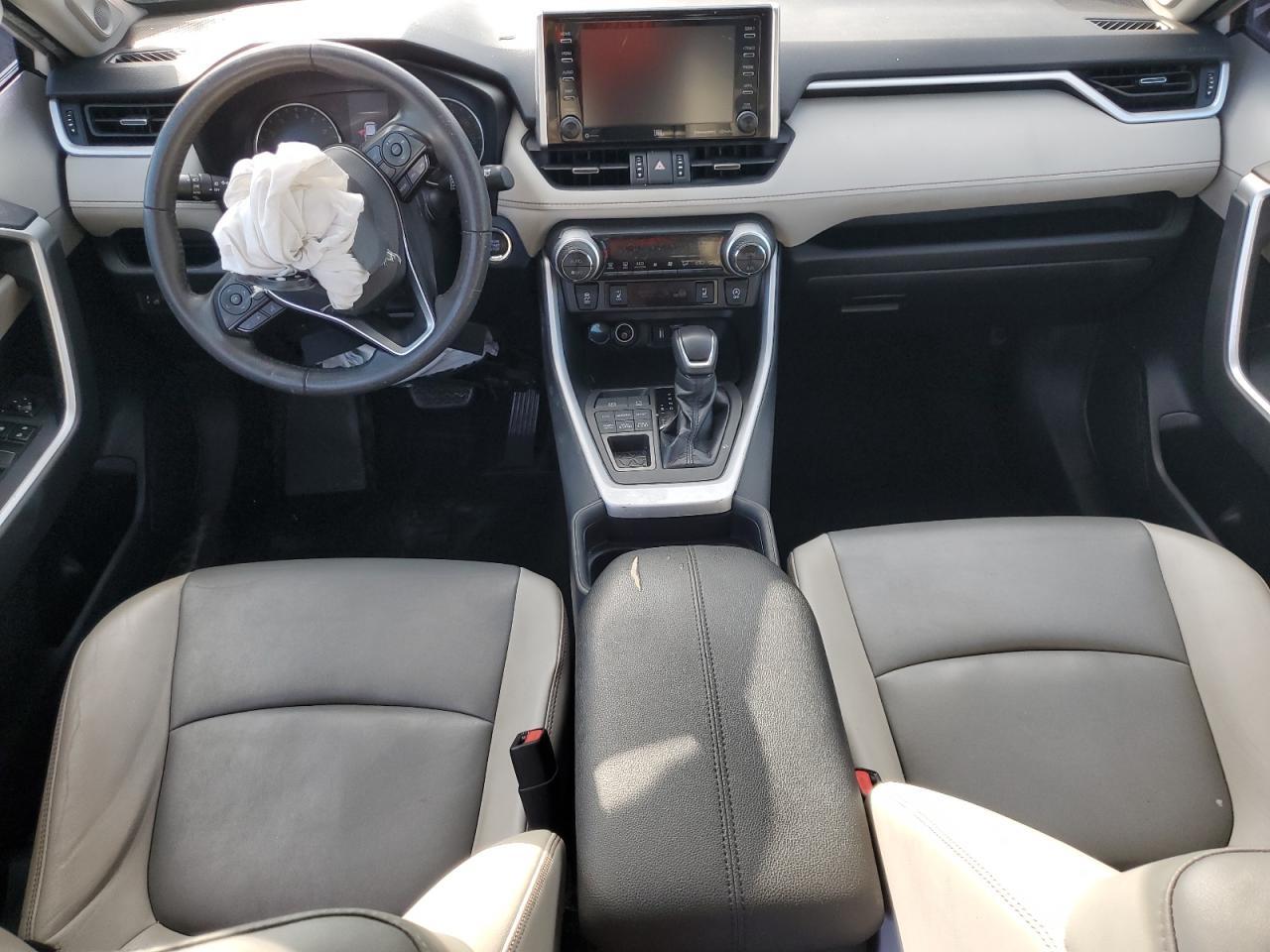 2020 Toyota Rav4 Xle Premium - zdjęcie 8