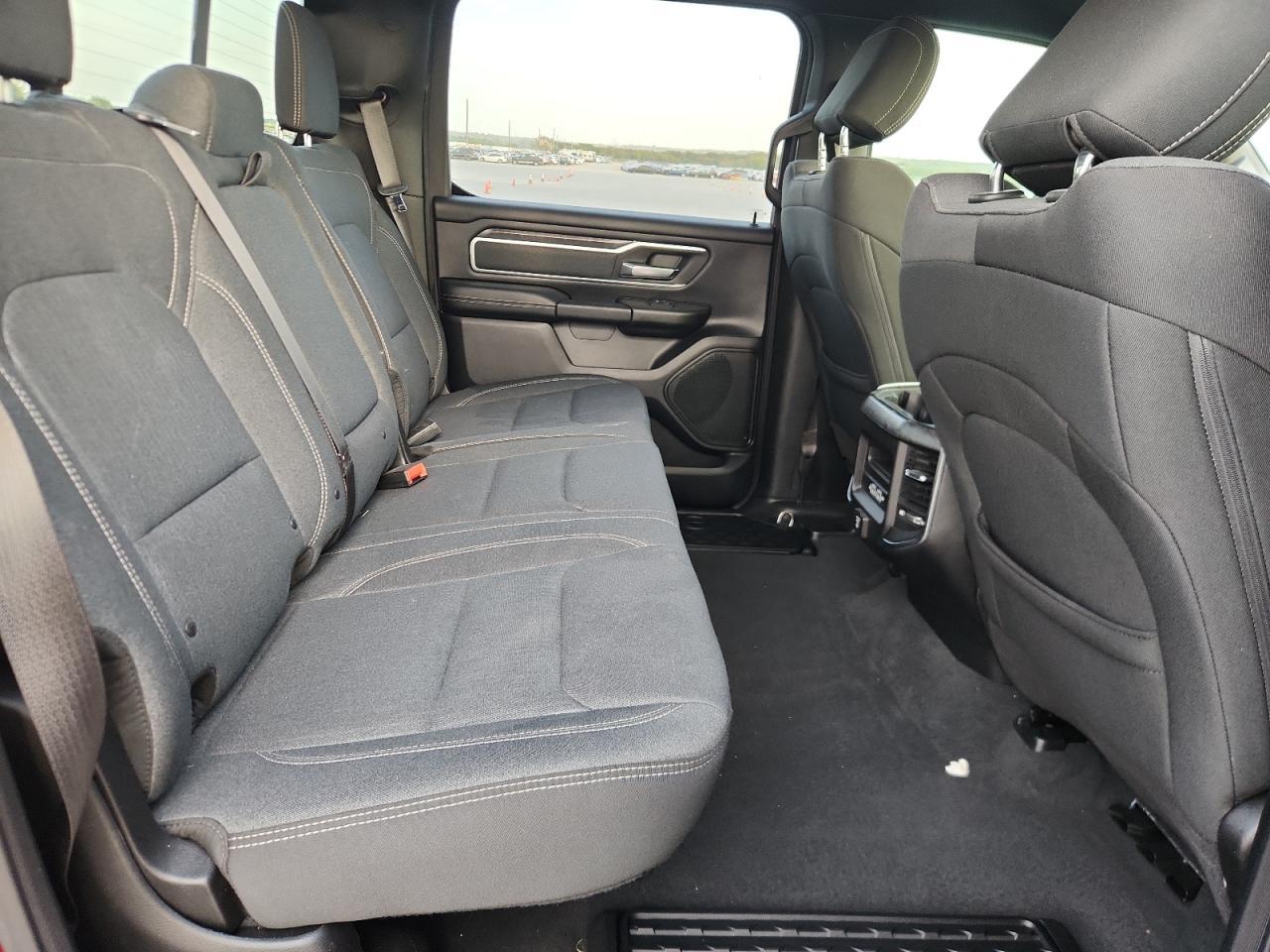 2019 RAM 1500 - zdjęcie 10