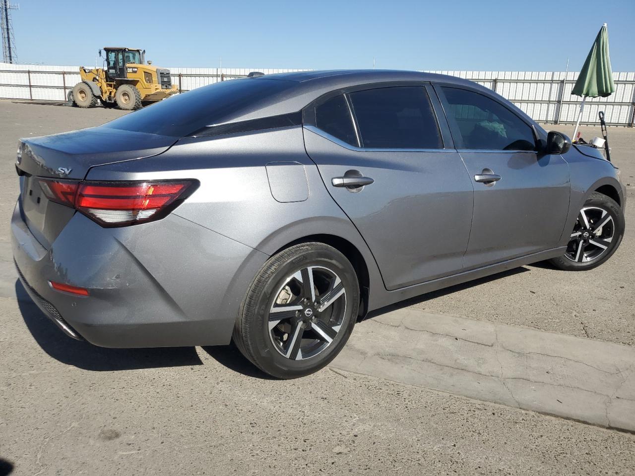 2024 Nissan Sentra - zdjęcie 3