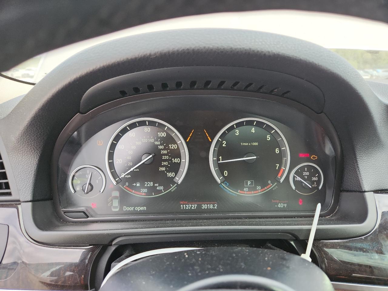 2016 BMW Seria 5 535i - zdjęcie 9