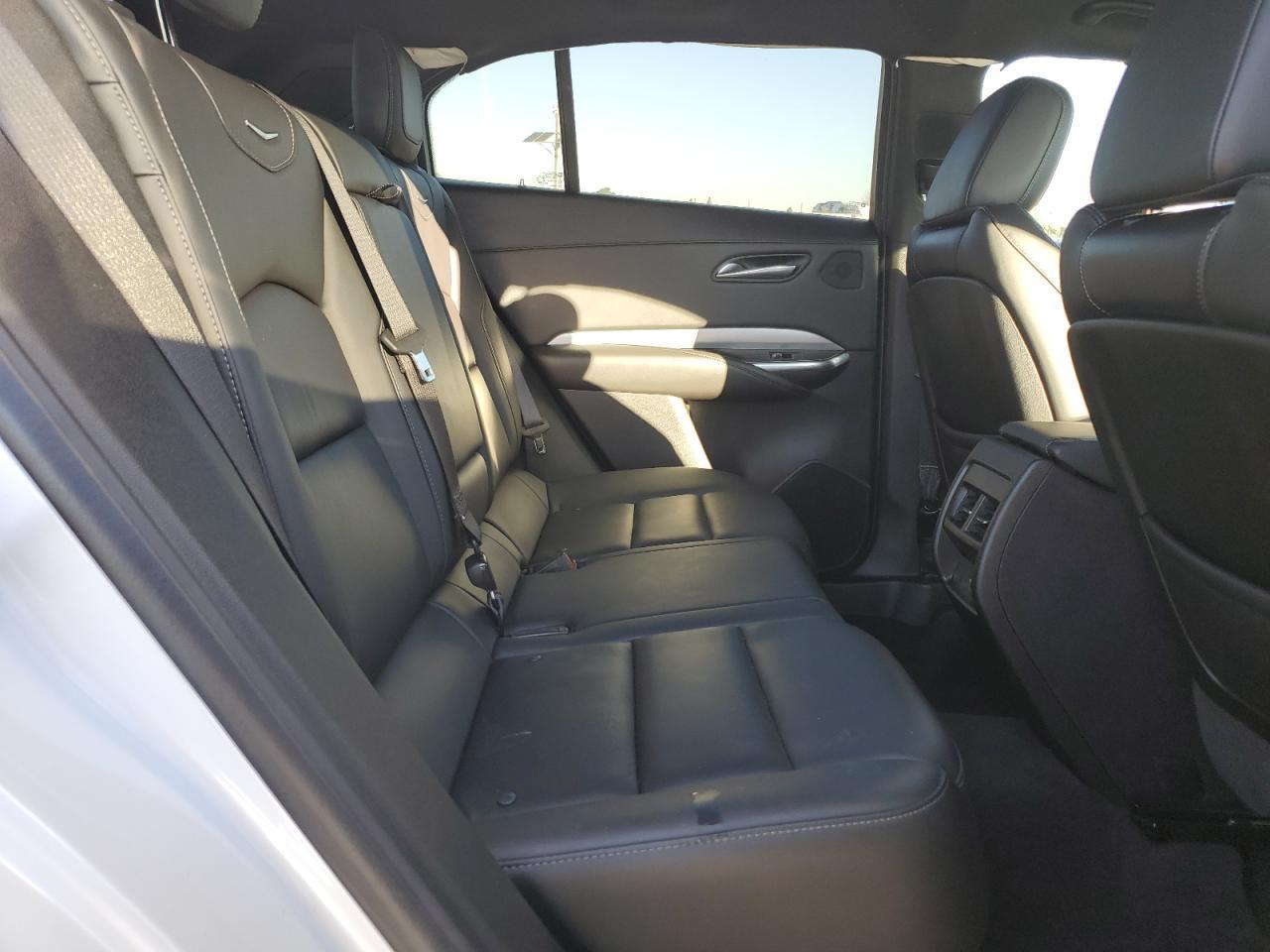2022 Cadillac Xt4 Premium Luxury - zdjęcie 11