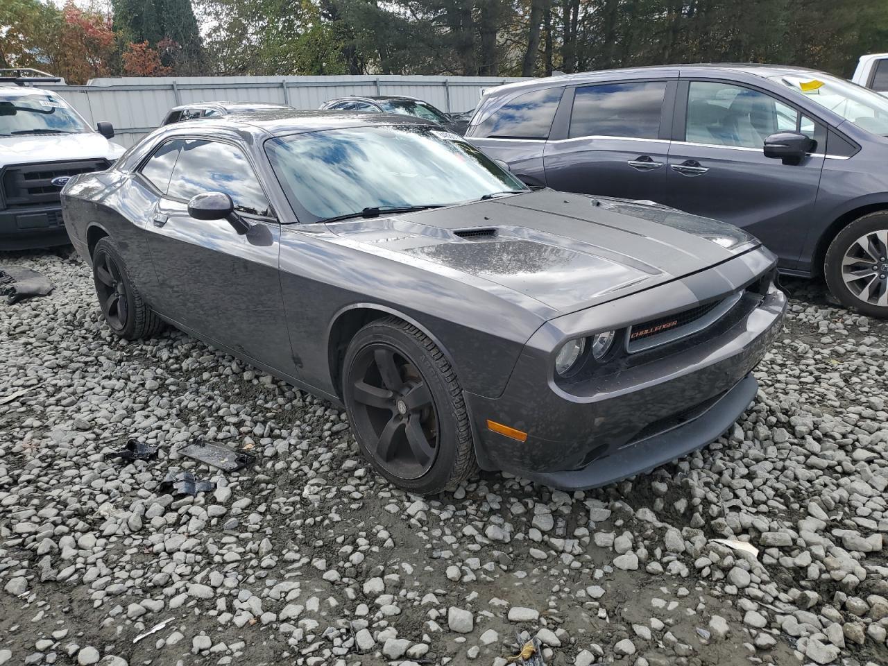 2013 Dodge Challenger Sxt - zdjęcie 4