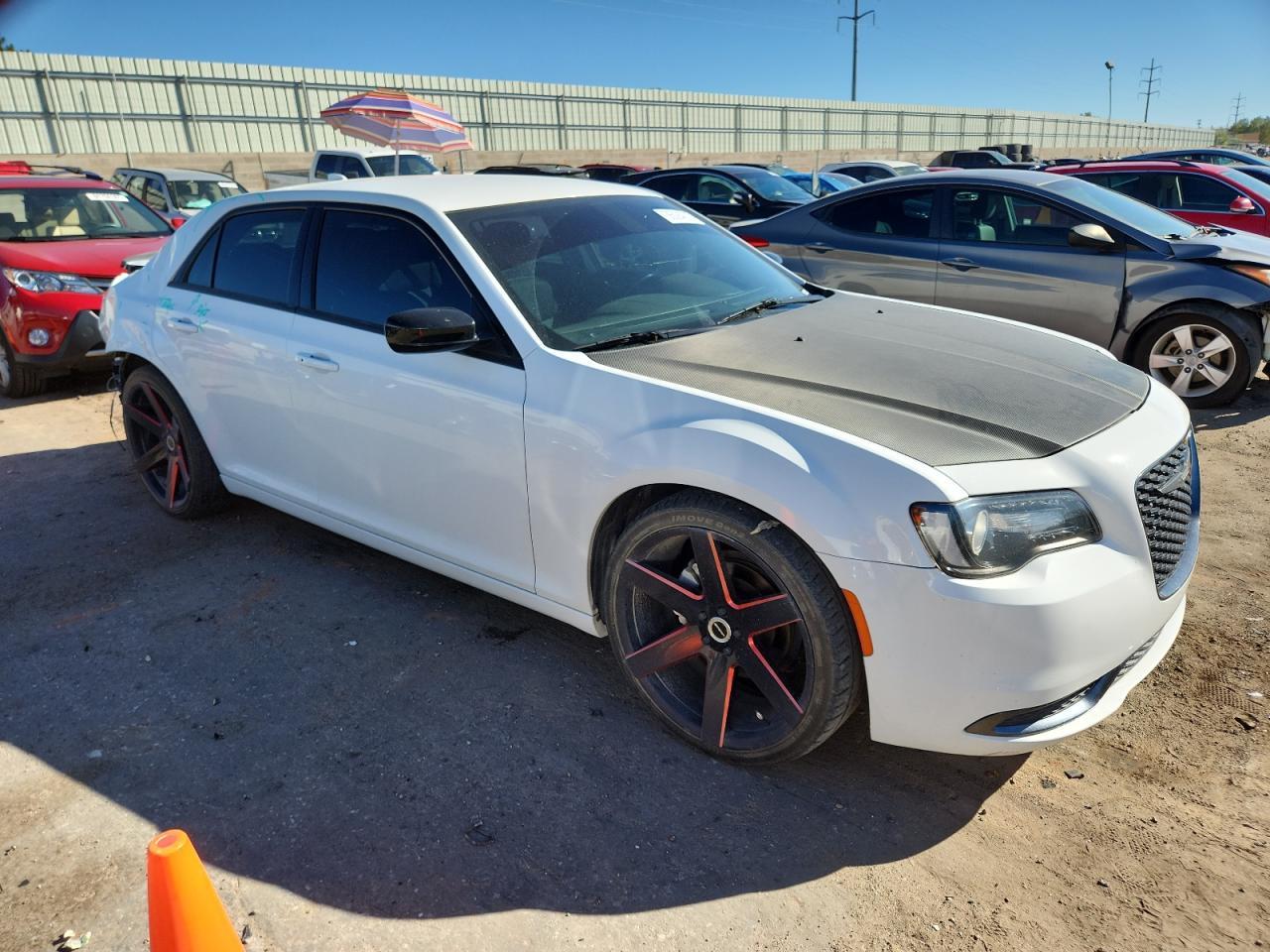 2019 Chrysler 300 Touring - zdjęcie 4