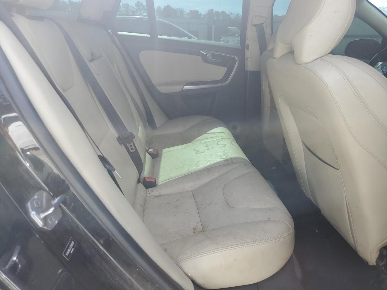 2018 Volvo V60 T5 Dynamic - zdjęcie 10