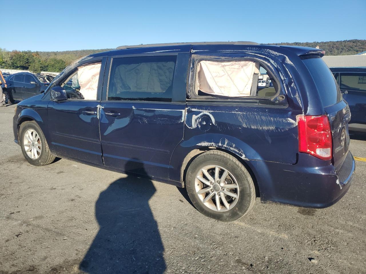 2014 Dodge Caravan - zdjęcie 2