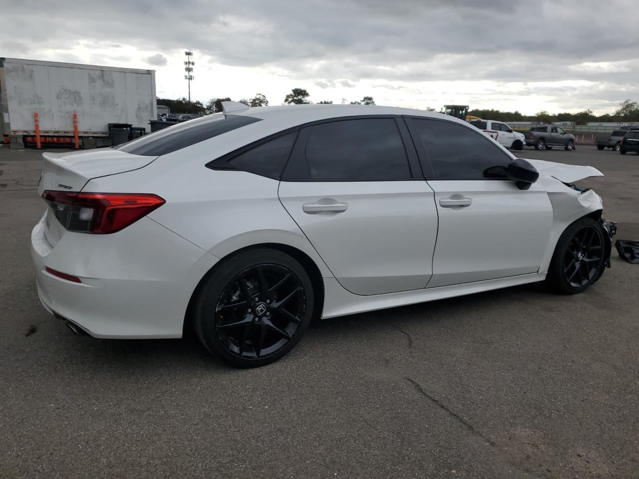 2024 Honda Civic - zdjęcie 3