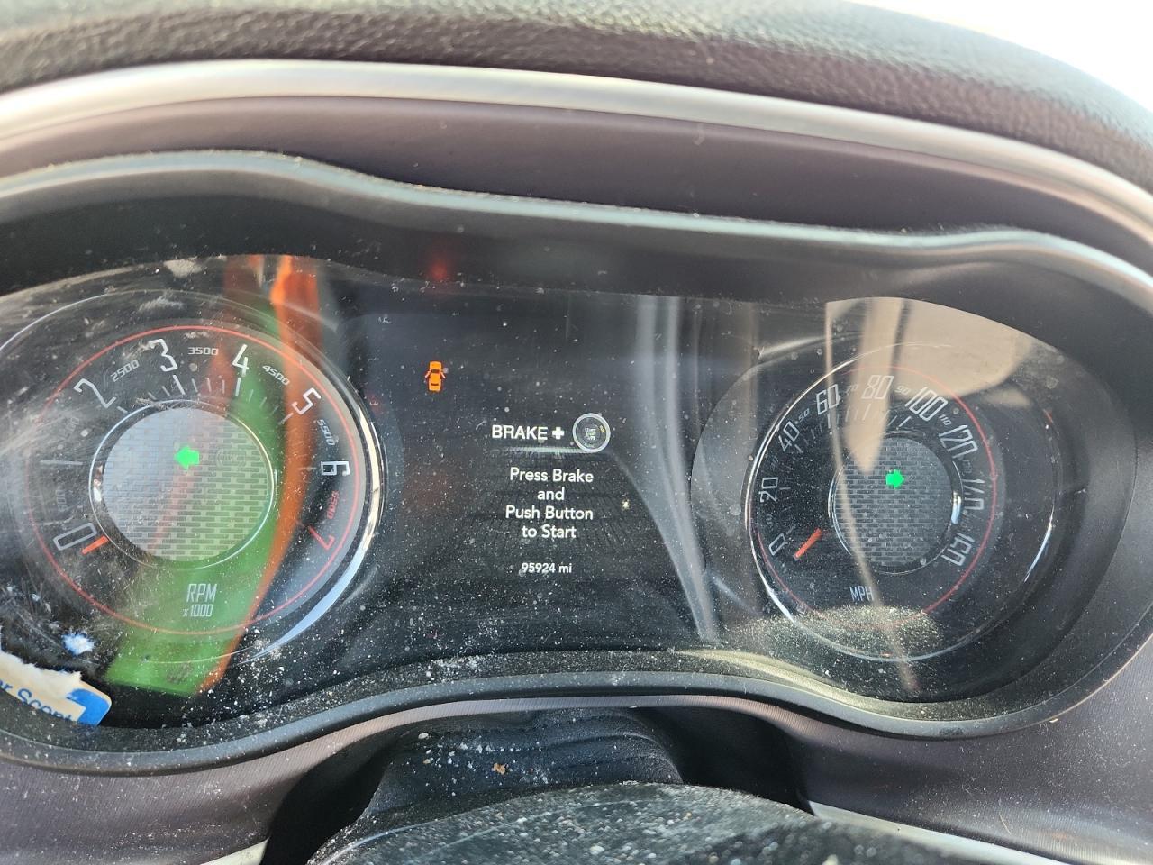2020 Dodge Challenger Sxt - zdjęcie 9