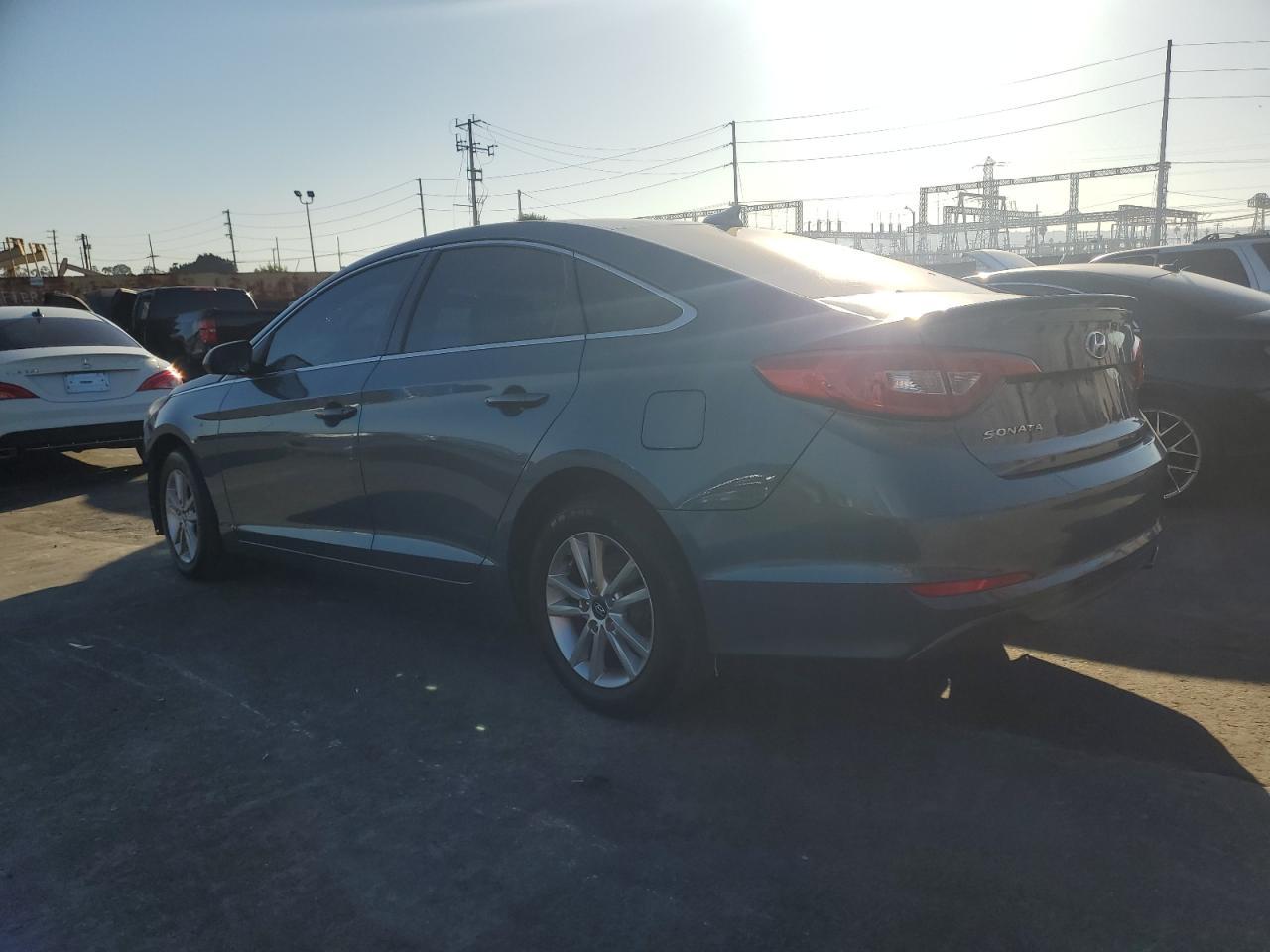 2017 Hyundai Sonata - zdjęcie 2